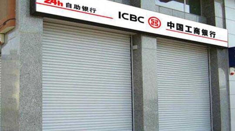 自助银行防护门